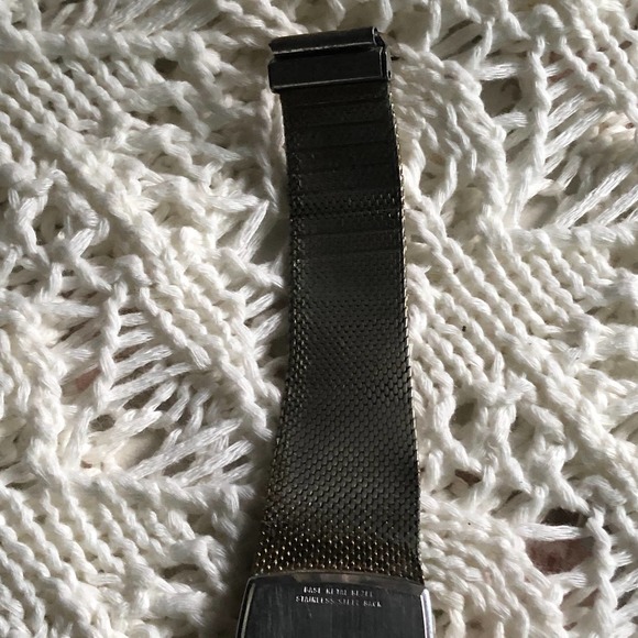 Vintage Elgin Gold Tone Mens Wrist Watch with Duchess Watch Band - For Parts - Picture 8 of 12